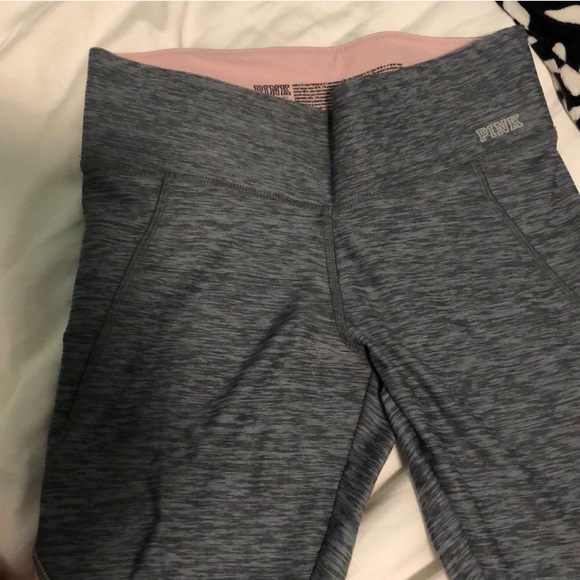 PINK Ultimate Leggings - Picture 2 of 4